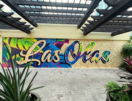 New & Trending – Las Olas Mural by Artist Lori Pratico